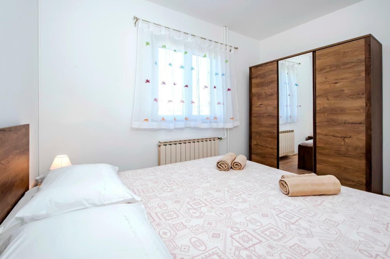 Apartment Ivo Rovinj Exterior photo