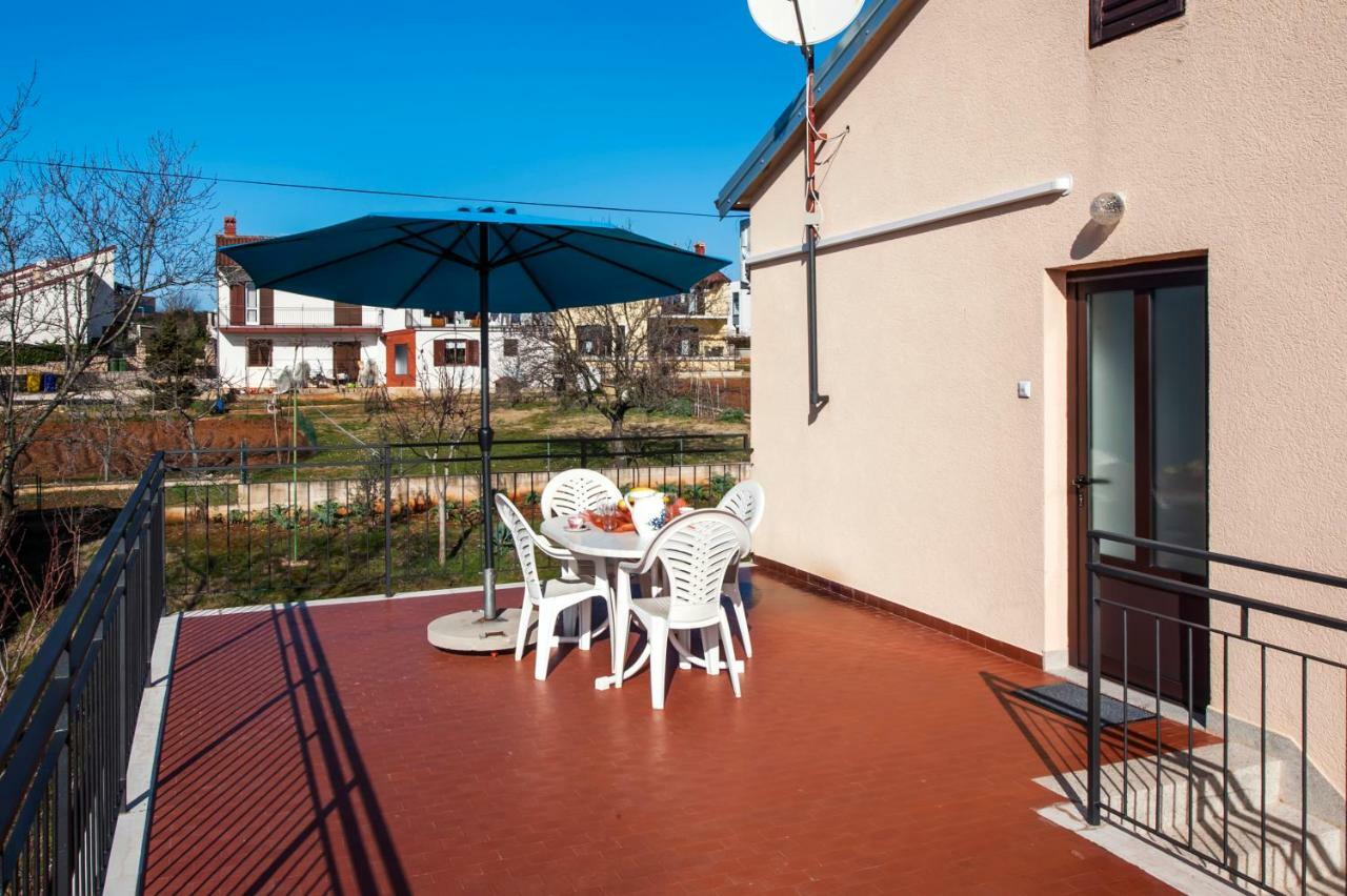 Apartment Ivo Rovinj Exterior photo