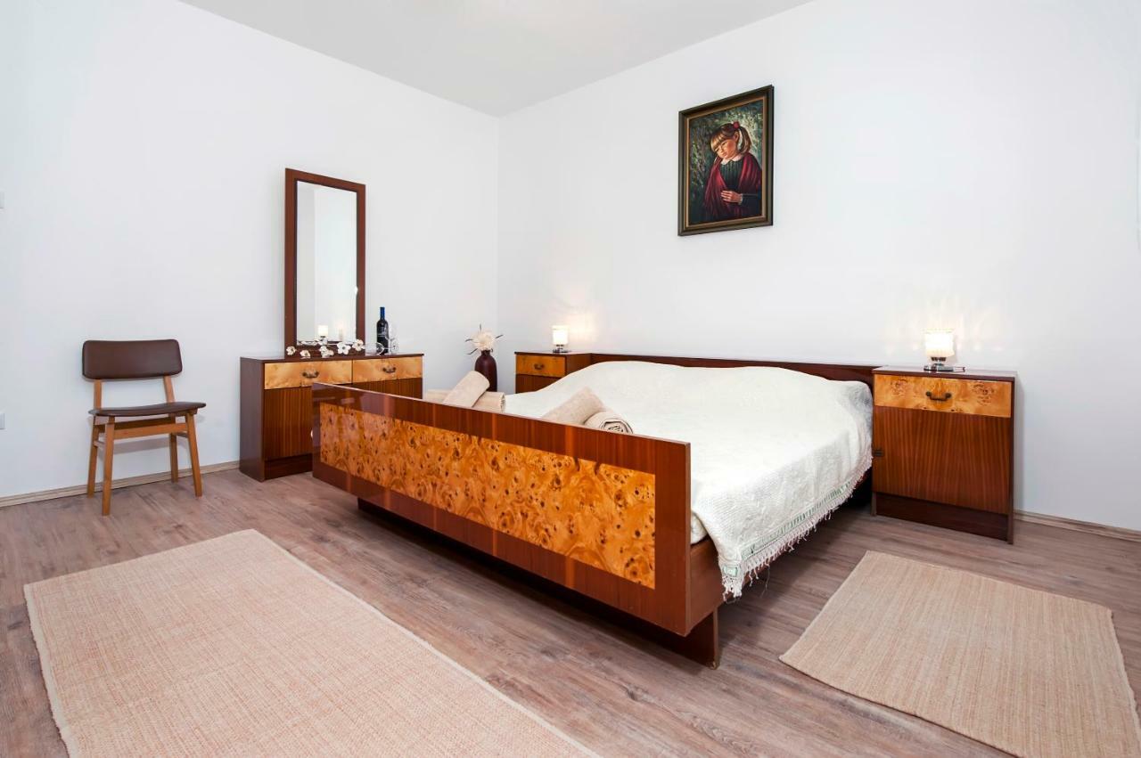 Apartment Ivo Rovinj Exterior photo